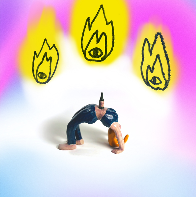 🧘 WHEEL POSE 🍾 (mini-sculpture)