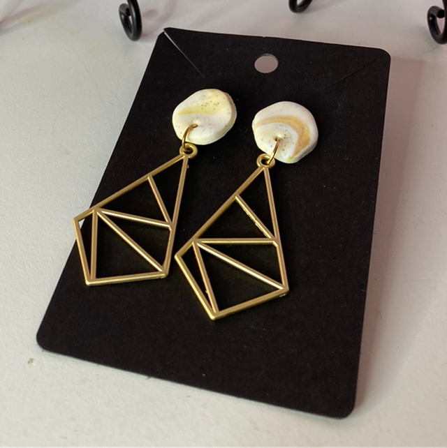 White/ Gold Marble Earrings With Gold Geometric Accessories 