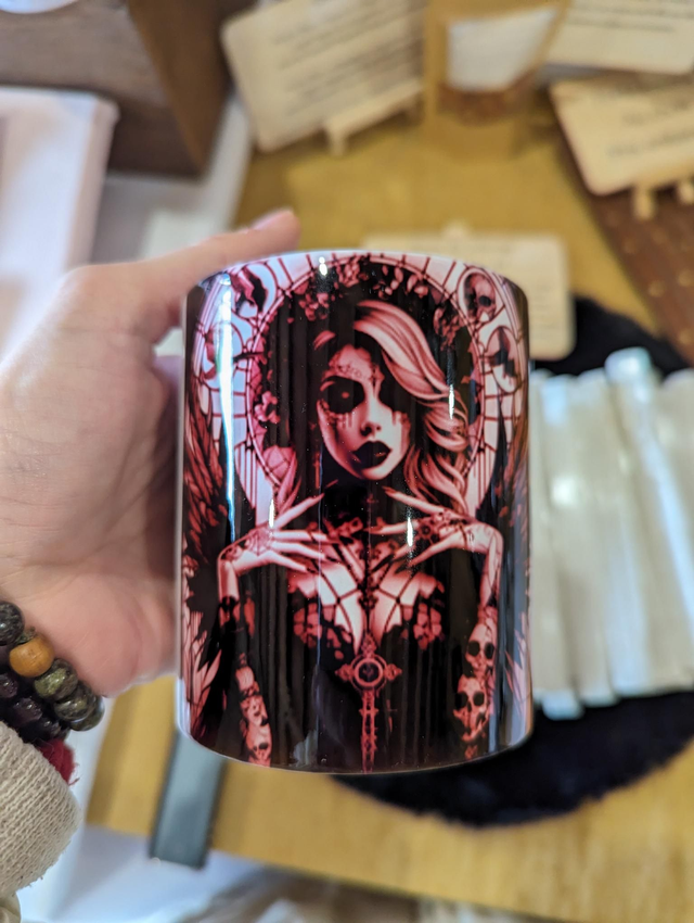 M038 Dark Blonde Mug