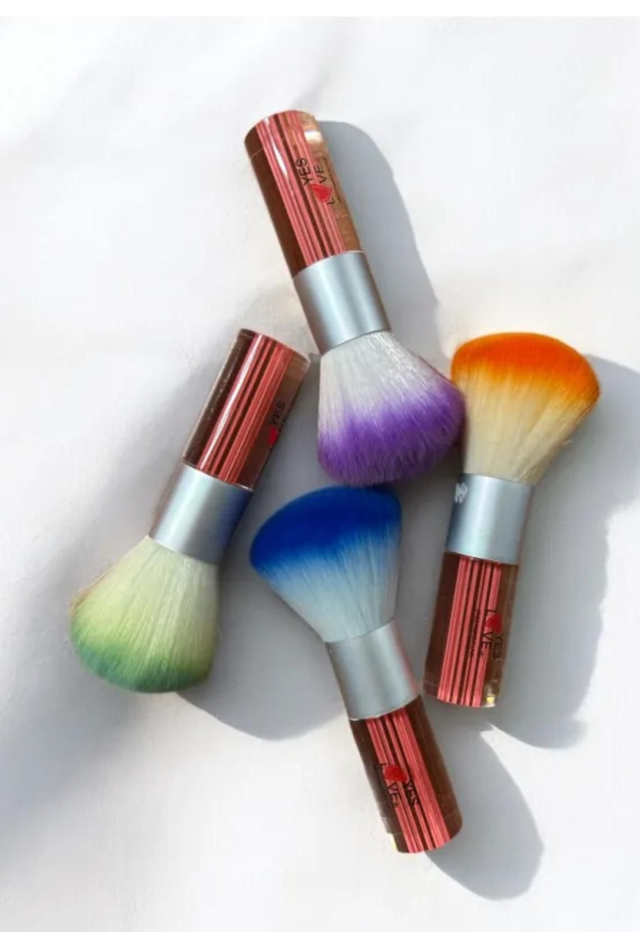 Pinceaux Kabuki Colorés – YES LOVE