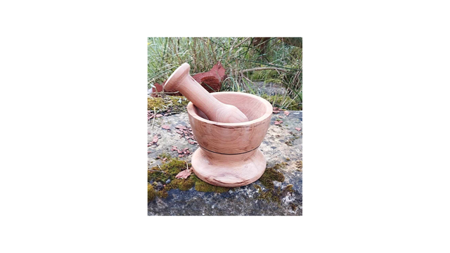 Mortier en bois de hêtre avec son pilon