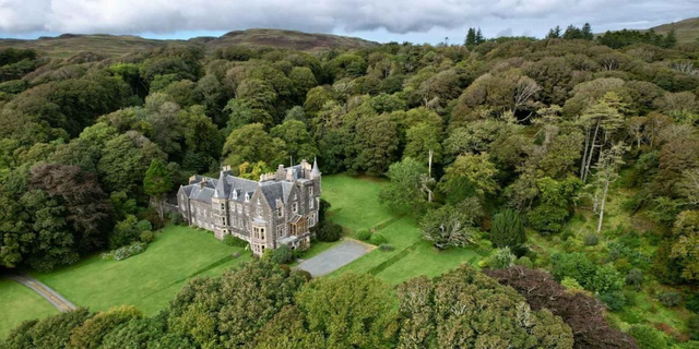 Anzahlung - Scotland, Torloisk House, Isle of Mull - Ein ganzes Schloß und Abenteuer (30. August bis 6. September 2025)