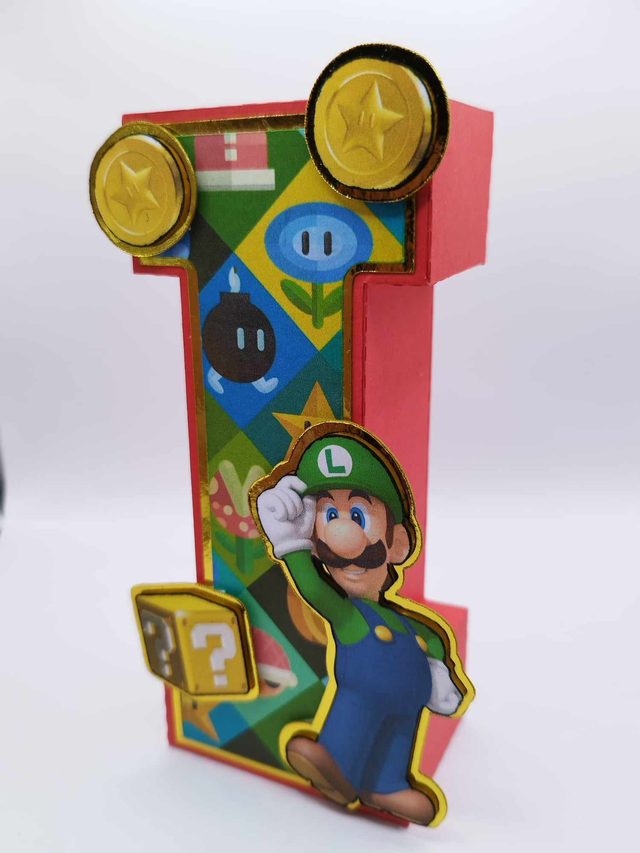 Lettre initiale 3D thème "Mario Bros" (fond logo+Luigi)