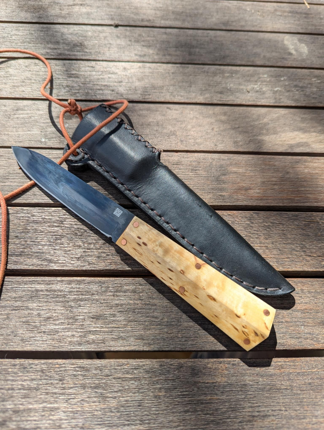 Couteau drop point + étui