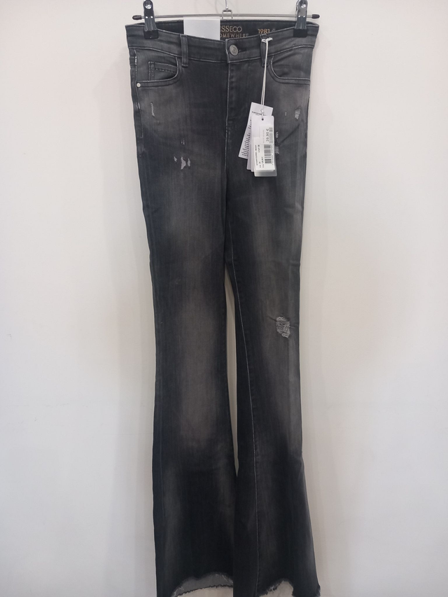 Jean Guess femme ref: W74A61D2R90 - BCGY