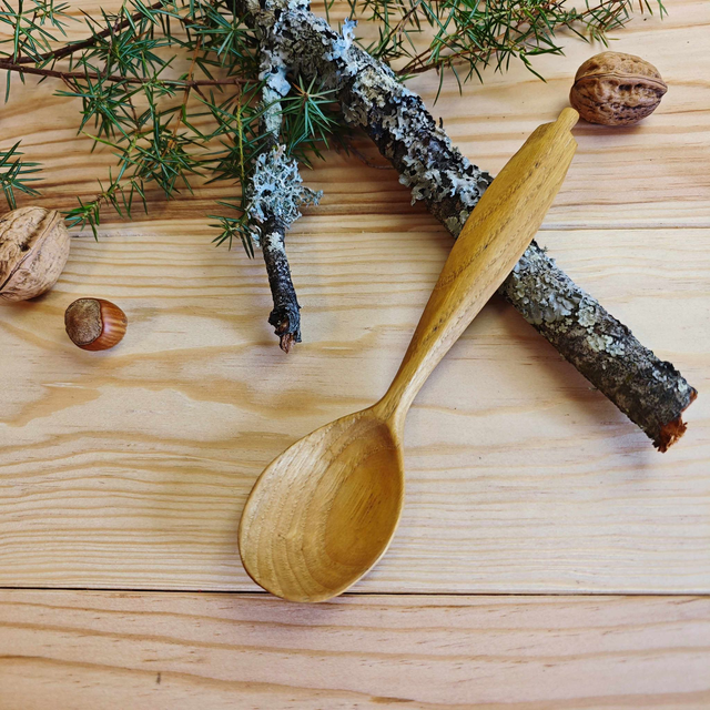 Cuillère en chataigner-C100