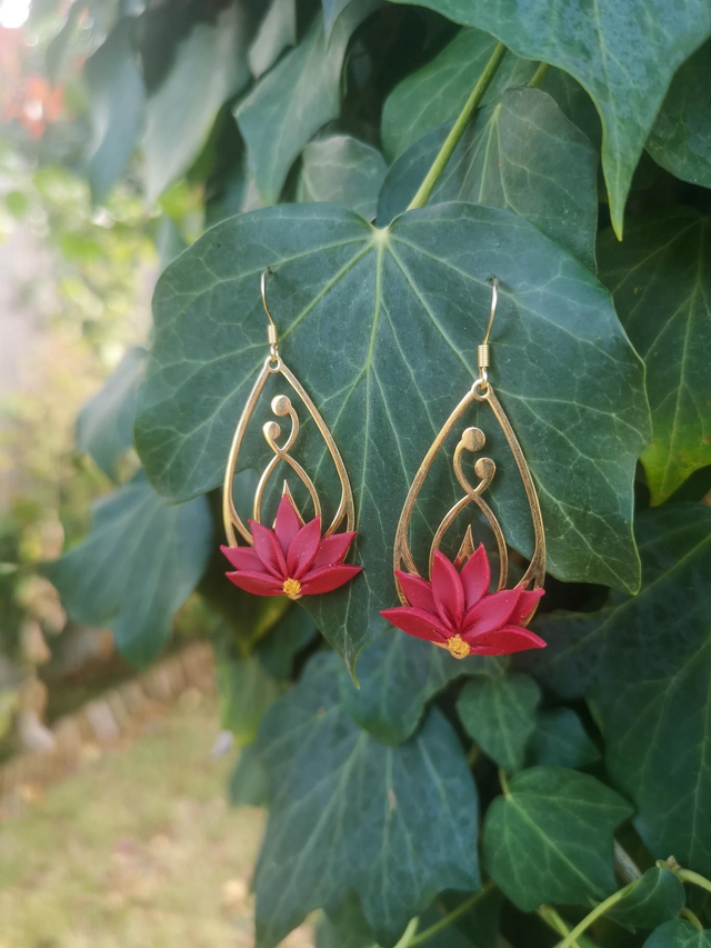 Collection Florale Pétale Pourpre - Boucles d'oreilles Flavia