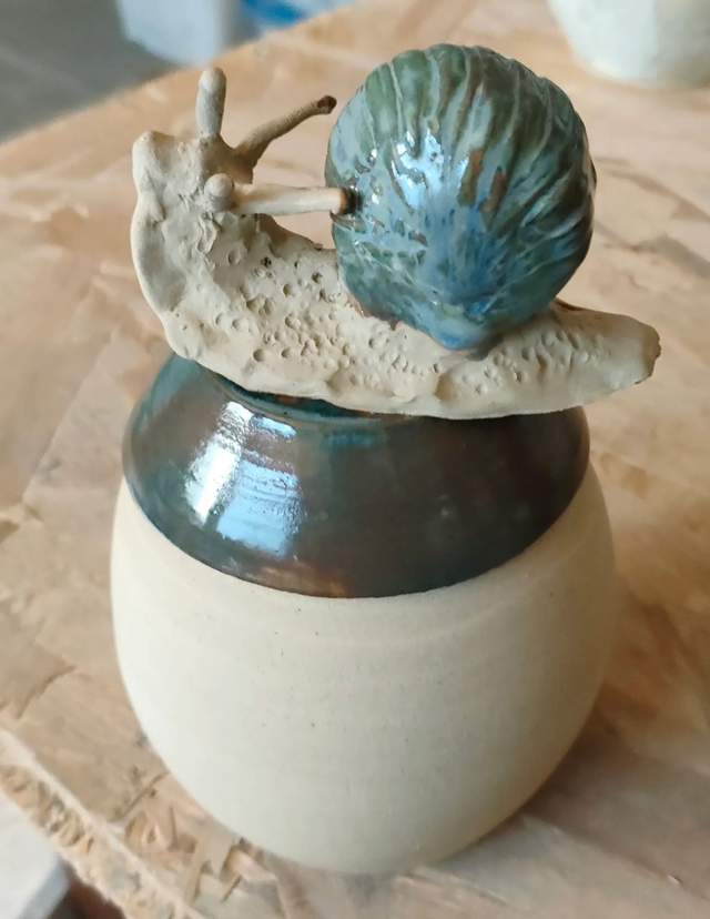 Boîte à l'escargot "Pas de velours"