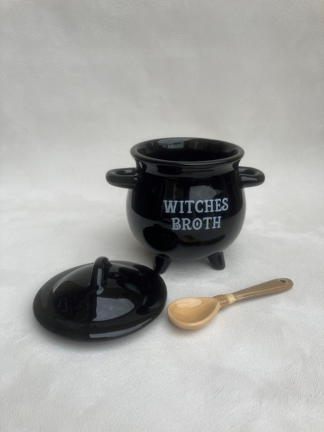Witches Broth soup bowl and spoon set