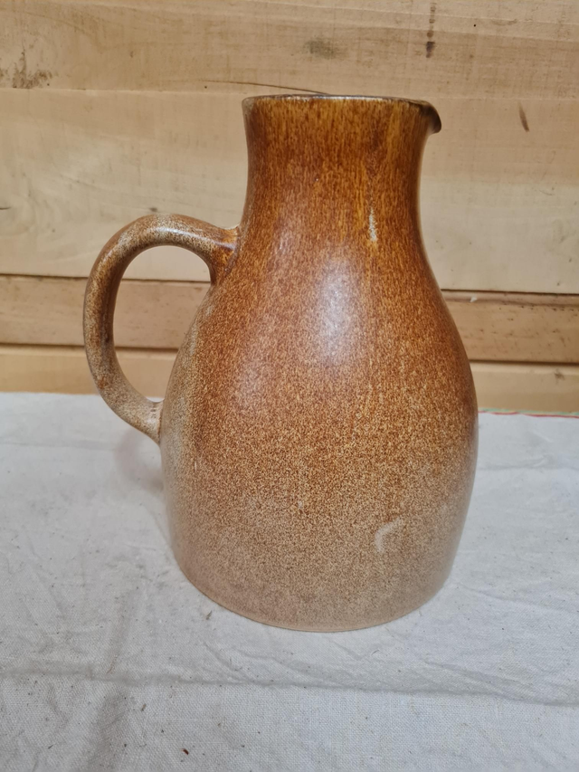 Pichet Grès H 24 l 17 