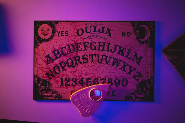 Mini Ouija Board