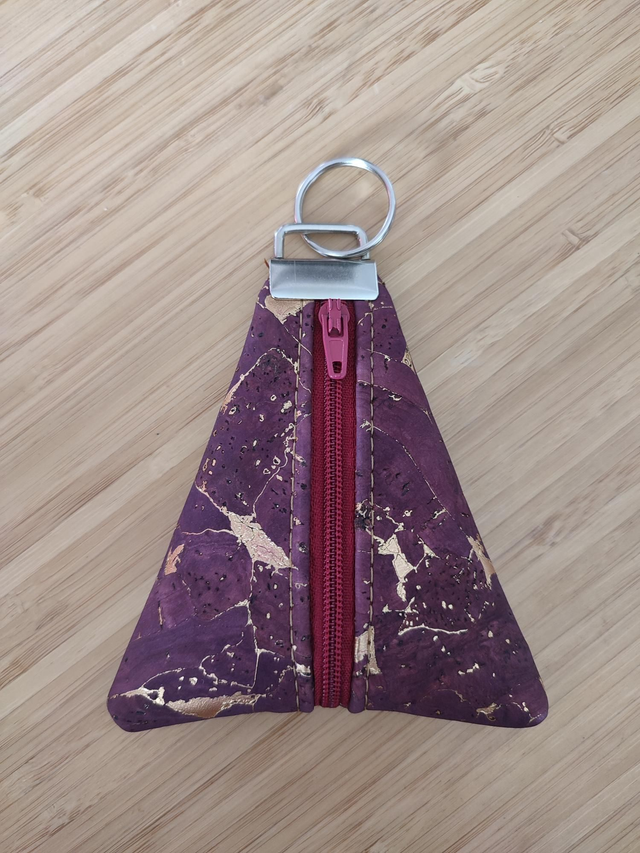 Porte monnaie/clefs berlingot prune éclats dorée 