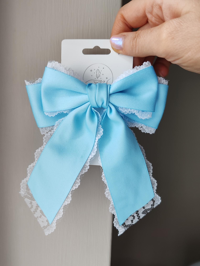 Blue lace hairbow