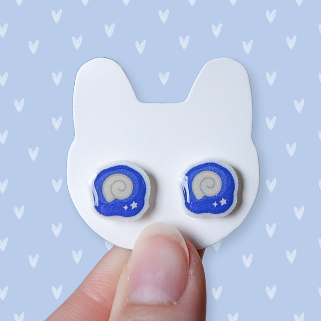 Fossil stud earrings