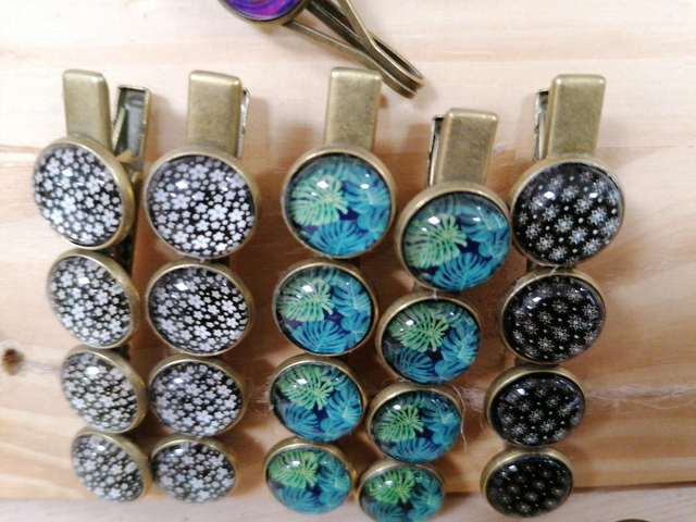 Barrette 4 Cabochons Pince