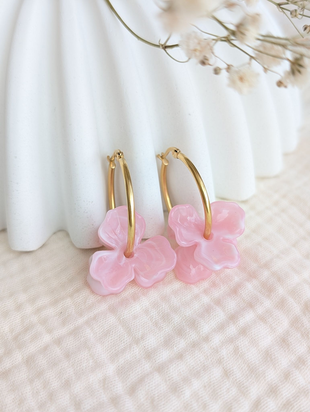 Créoles ROSALIE courtes rose poudre