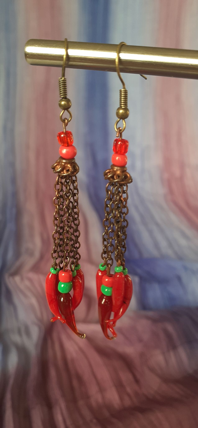 Chili Boucles d'oreilles pendantes rouge