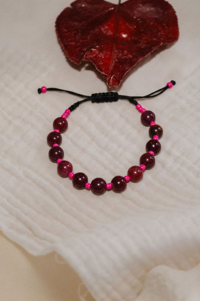 Bracelet en grenat almandin