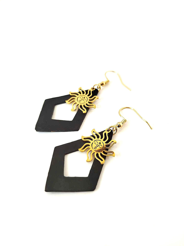 Boucles d'Oreilles Upcyclées en Chambre à Air et Acier Inoxydable Doré - Solaires