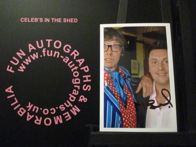 Martin Scarborough Authentic Autographed 6x4 Our Facing Photograph (C)