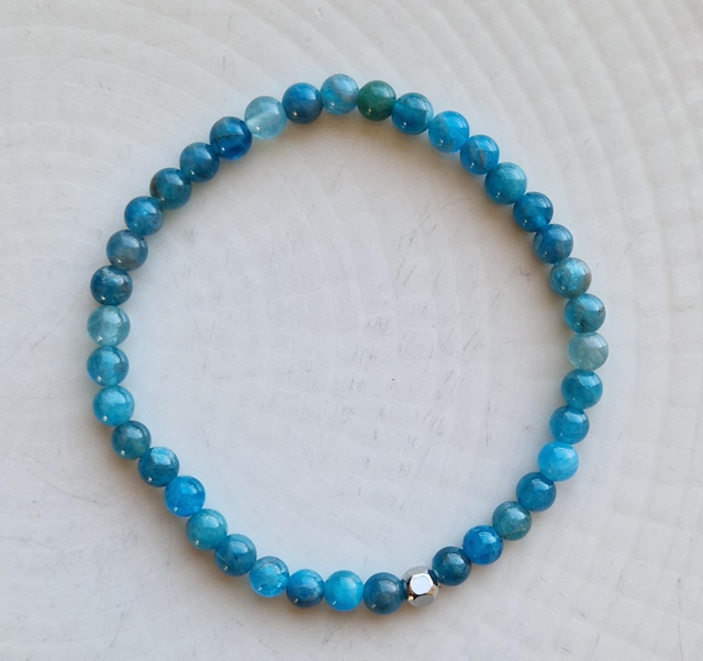 Bracelet APATITE 4mm