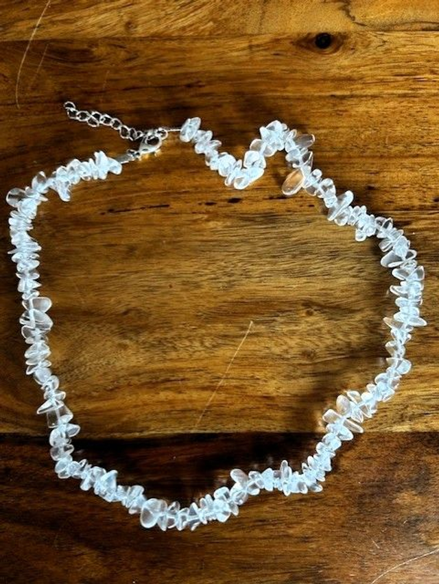 Clear Quartz Crystal Chip Necklace – Handmade Chakra Jewellery for Clarity, Amplification &amp; Spiritual Alignment