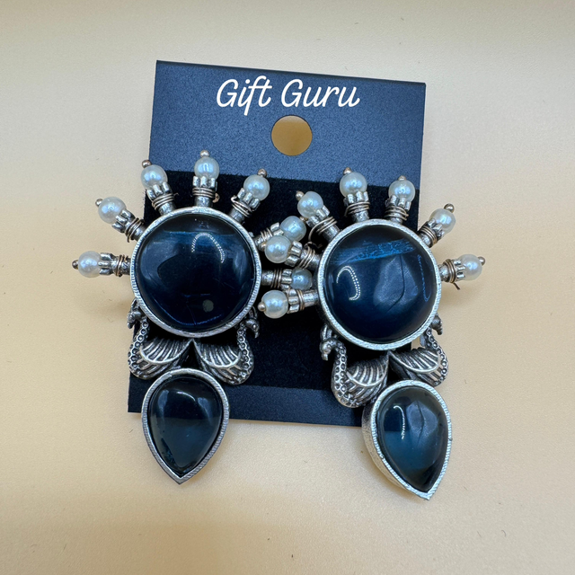 Blue stone ear rings 