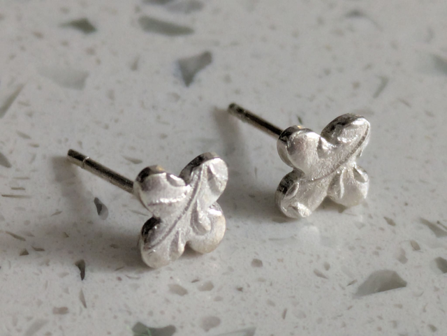 Large Rounded X Earrings 