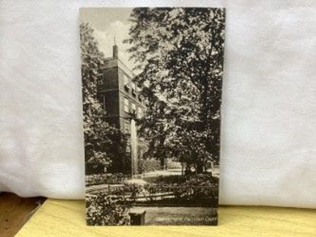 The Temple , Fountain Court , London, Vintage Postcard 6220 - Unbranded Postcard, Our Ref A37 £2.25