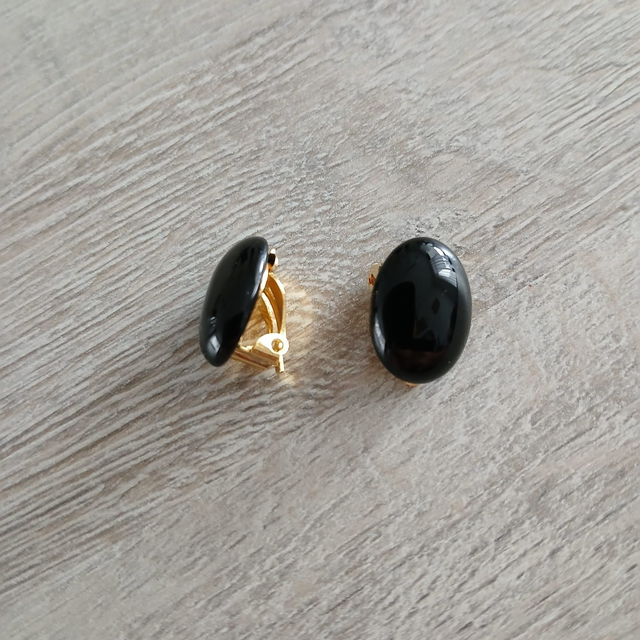 Dames oorclips Onyx (1.189)