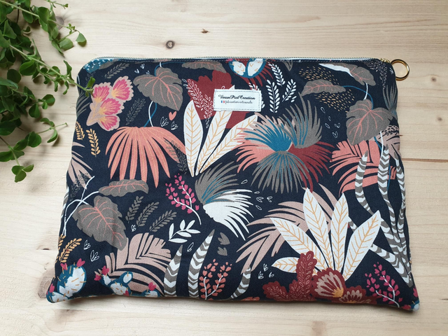 Pochette en tissu molletonnée pour tablette  veronpiotcreation 