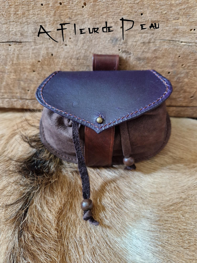 Petite escarcelle médiévale 