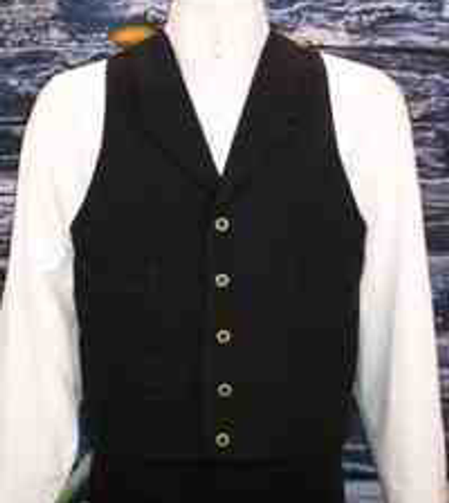 Frontier Vest Black