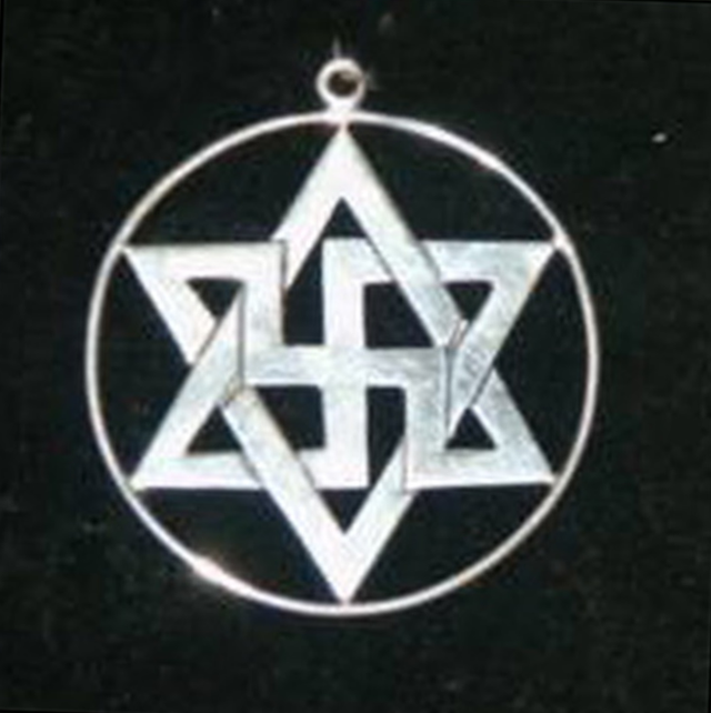 Symbol of infinity, Medal Silver openwork with 47 mm circle. (réf. OBCS47)