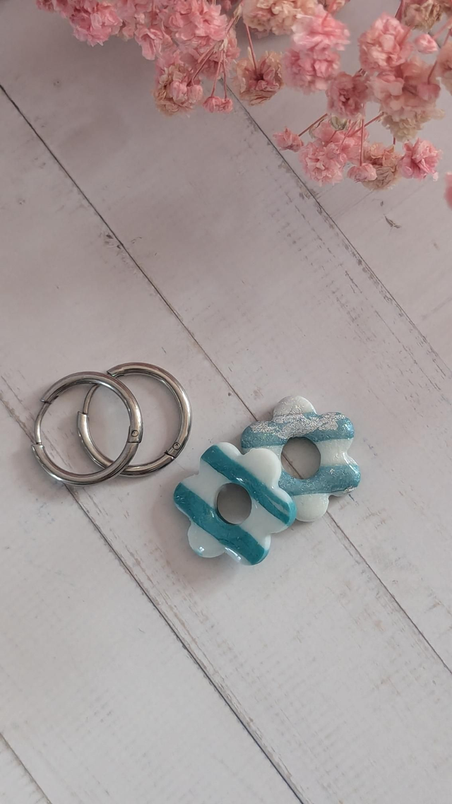 FLEURS RAYÉES VERT/PERLE (mini)