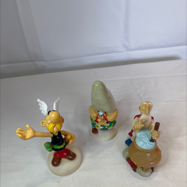 3 figurines astérix et obélix
