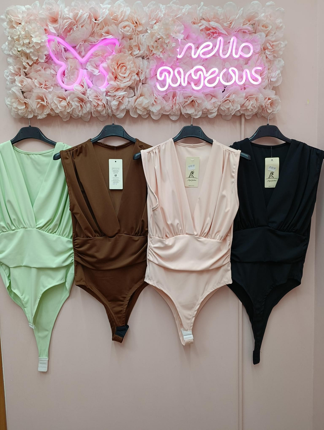Body scollo a V 