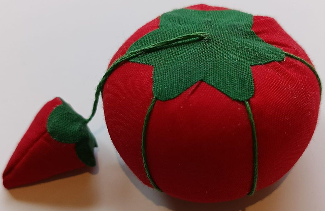 Prym: Tomaatje Speldenkussen