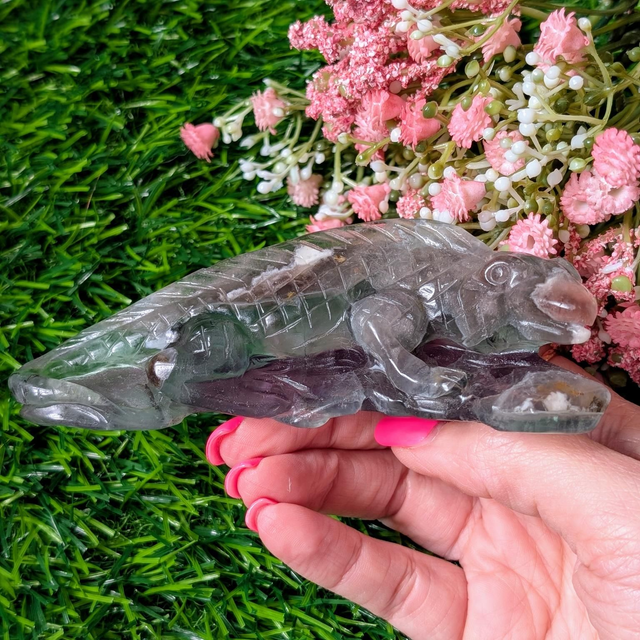 Fluorite Lizard Carving 