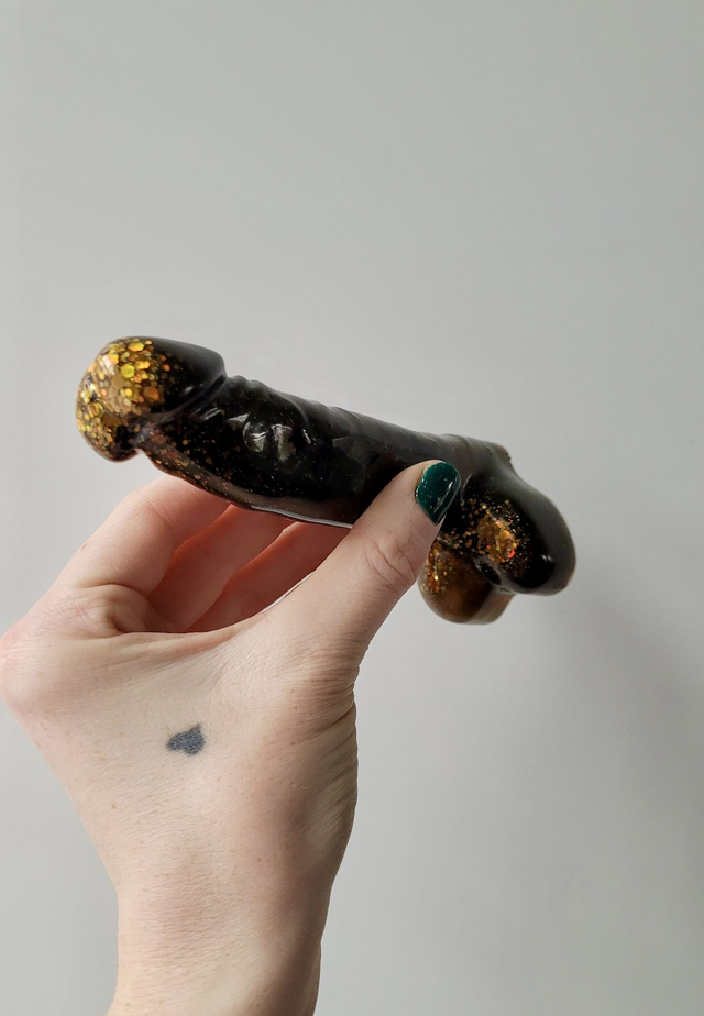 Penis Ornament - Brown with Gold Glitter - Medium 14.5cm