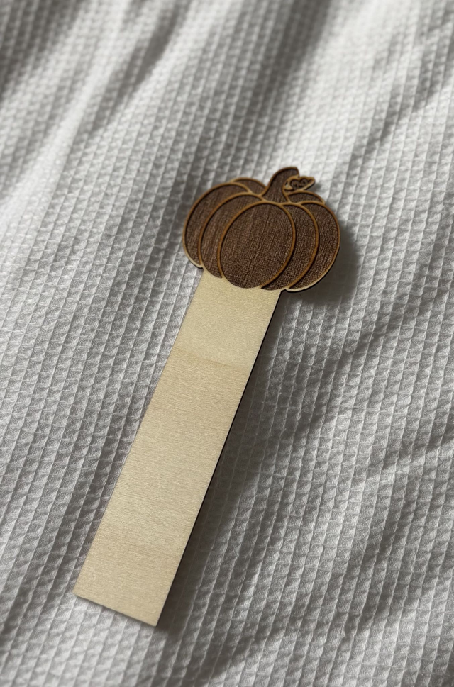 Pumpkin Wooden Bookmark | Perfect for seasonal readers