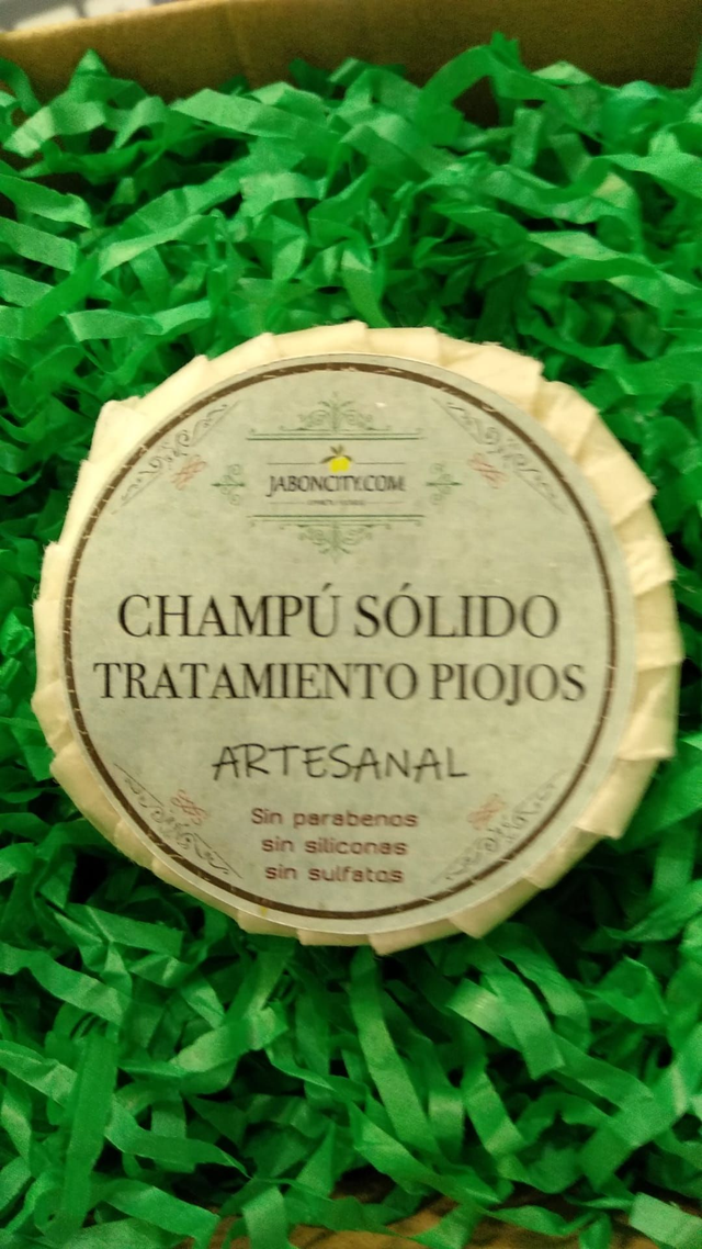 Champú sólido para tratamiento de cabello antipiojos
