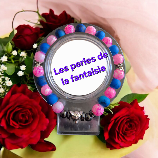 Bracelet perles de verre, perles hématite,breloque centrale léopard