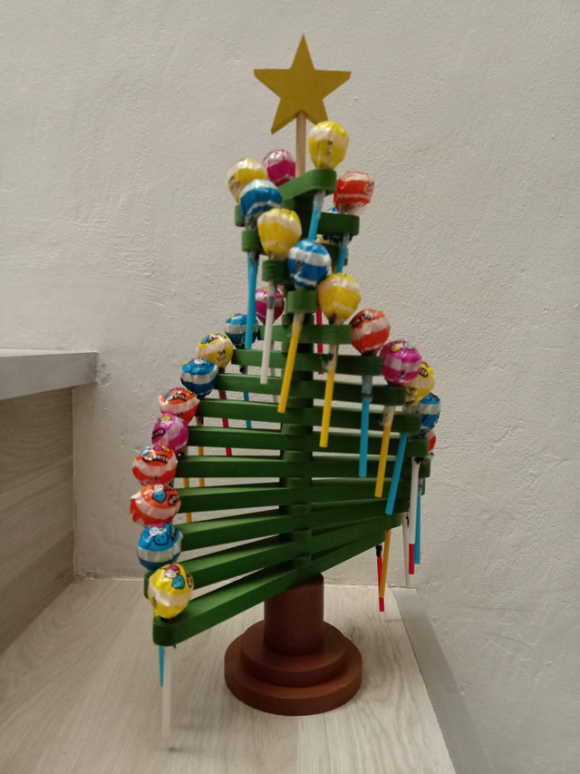 Árbol de chupachups