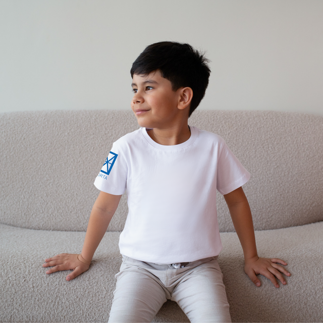 T-shirt Branca - Braço Kids