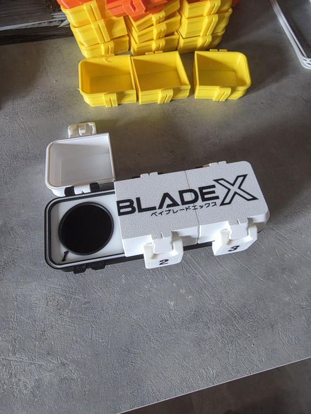 Portadeck Beyblade X 3on3 Custodia Rigida in PETG - Stampa 3D Alta Resistenza