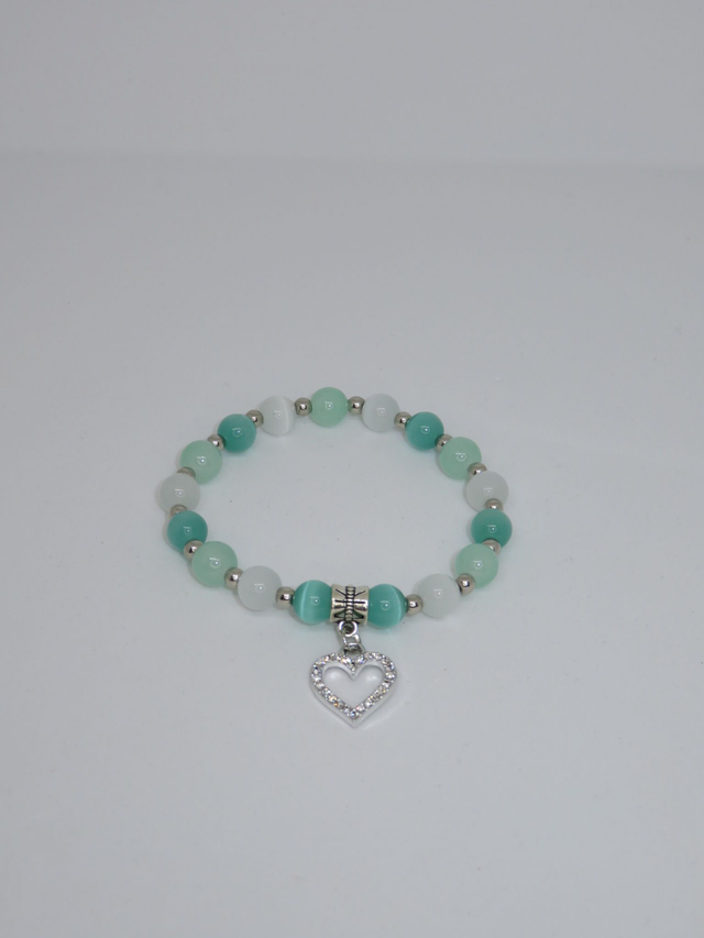 Bracelet vert clair et cœur
