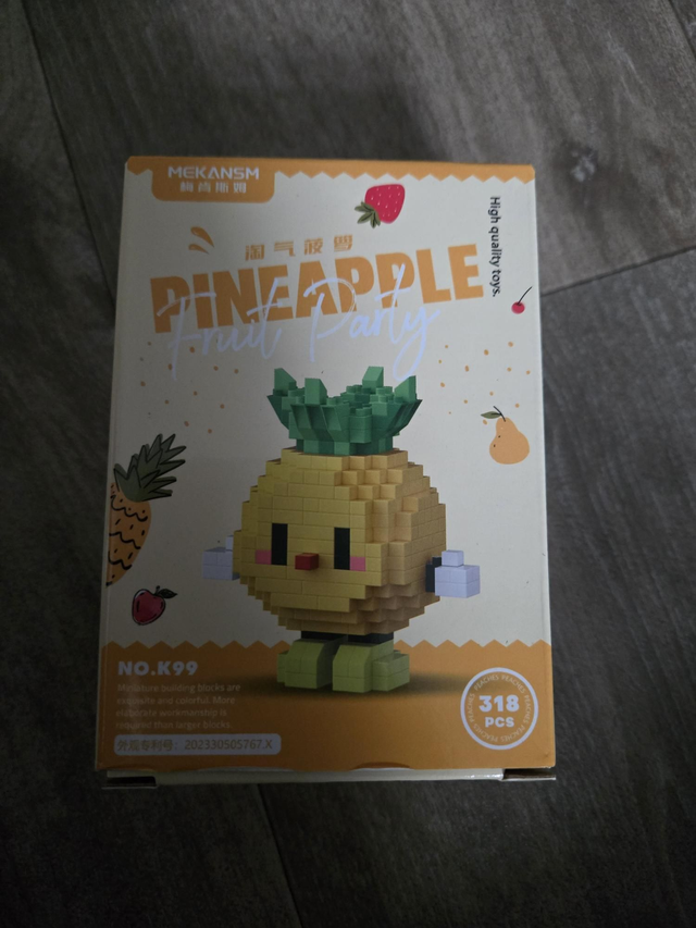 Micro Pineapple