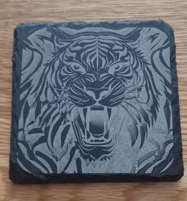 Handmade slate coaster "Tiger" theme Nr1