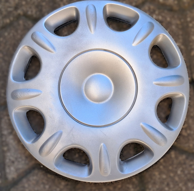 Enjoliveur Renault Megane 1 modèle: Madrid 13&quot; Occasion